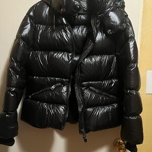 Mackage Women's Black Puffer Jacket, like new….. worn 3 times